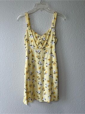 Old Navy XS Floral Yellow Sundress Sweetheart Neckline Pockets Adj Wide Straps